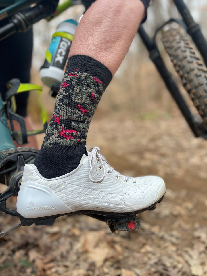 DeFeet Cush 7" Digital Camo Socks #athletic# #cycling# #run#