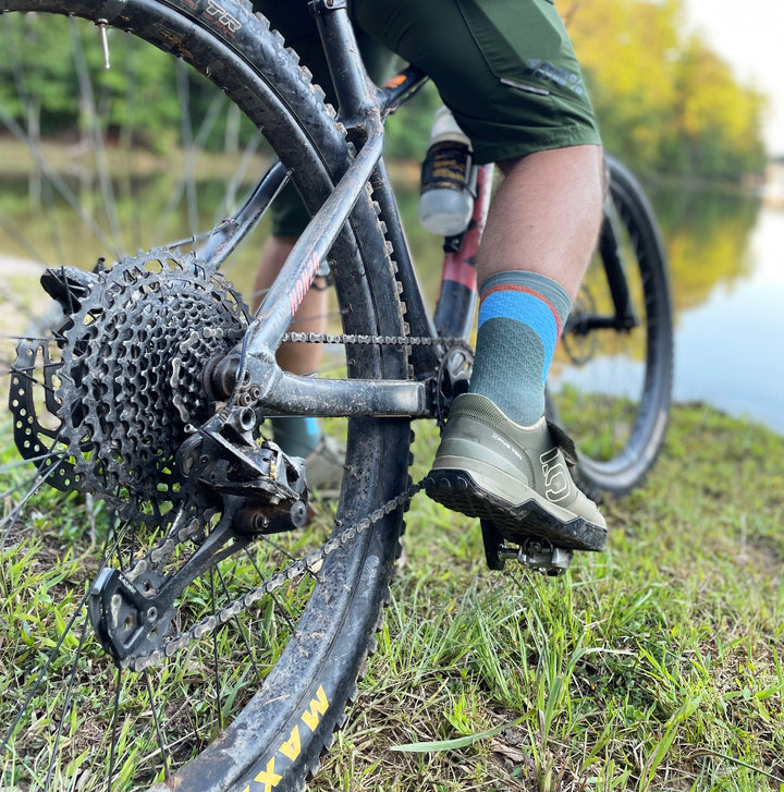 DeFeet Sub360 Evo Mont Ventoux 6" Flo Socks #athletic# #cycling# #run#